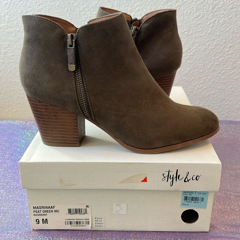 Style & Co Faux Suede Ankle Boots Sz 9